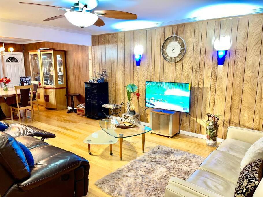 ניו יורק Lga Airport 3 Mins, 3 Bedroom Duplex House, Parking And Private Backyard, 9Mins Subway! מראה חיצוני תמונה